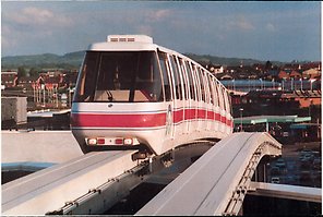 Monorail tram